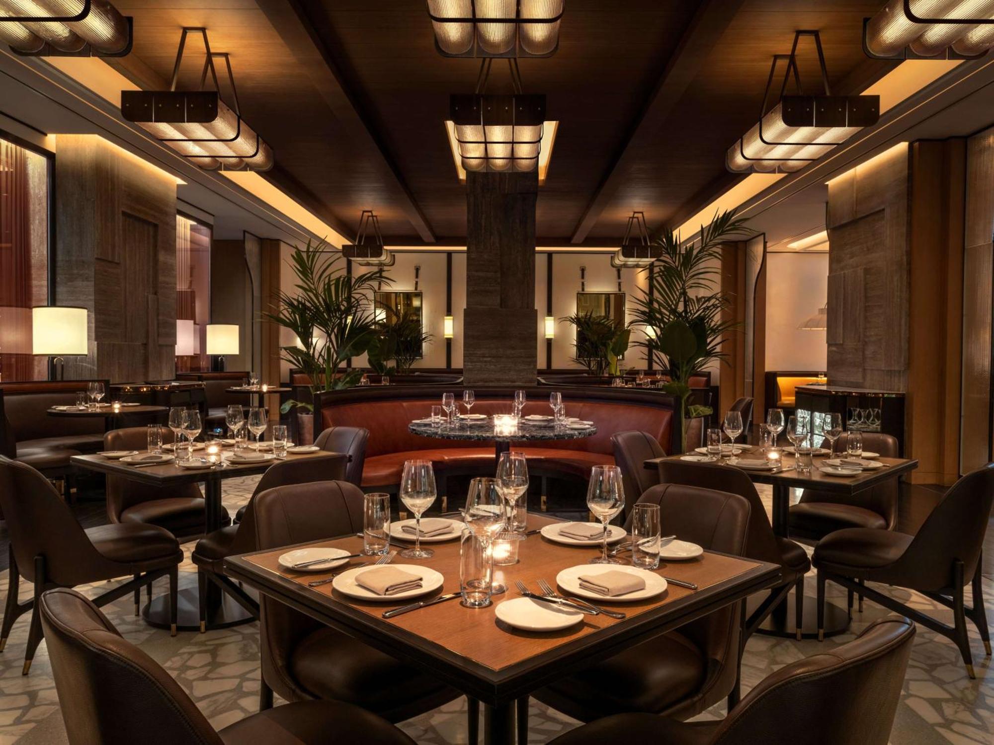 Waldorf Astoria Doha Lusail Exterior photo The interior of the restaurant